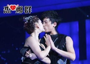 谢娜爆料张杰找酒店视频,揭秘明星夫妻甜蜜瞬间